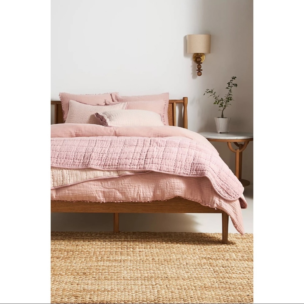 Reversible Airy Gauze Quilted Euro Shams by Anthropologie - Picture 3 of 3